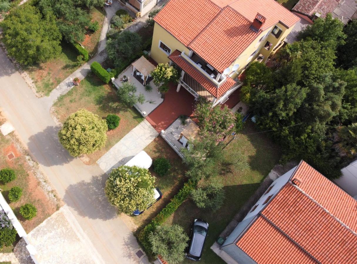 Lina Apartments Umag Exterior foto